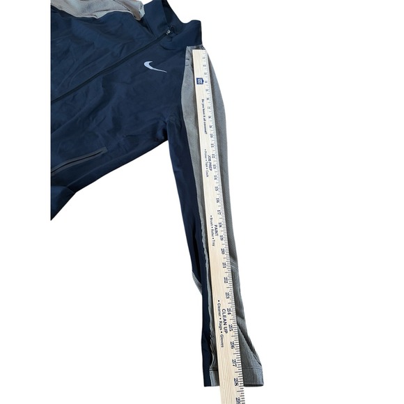 Nike Womens Running Jacket Size Small Stadium 3M Twill Dri-Fit Black - Picture 6 of 8